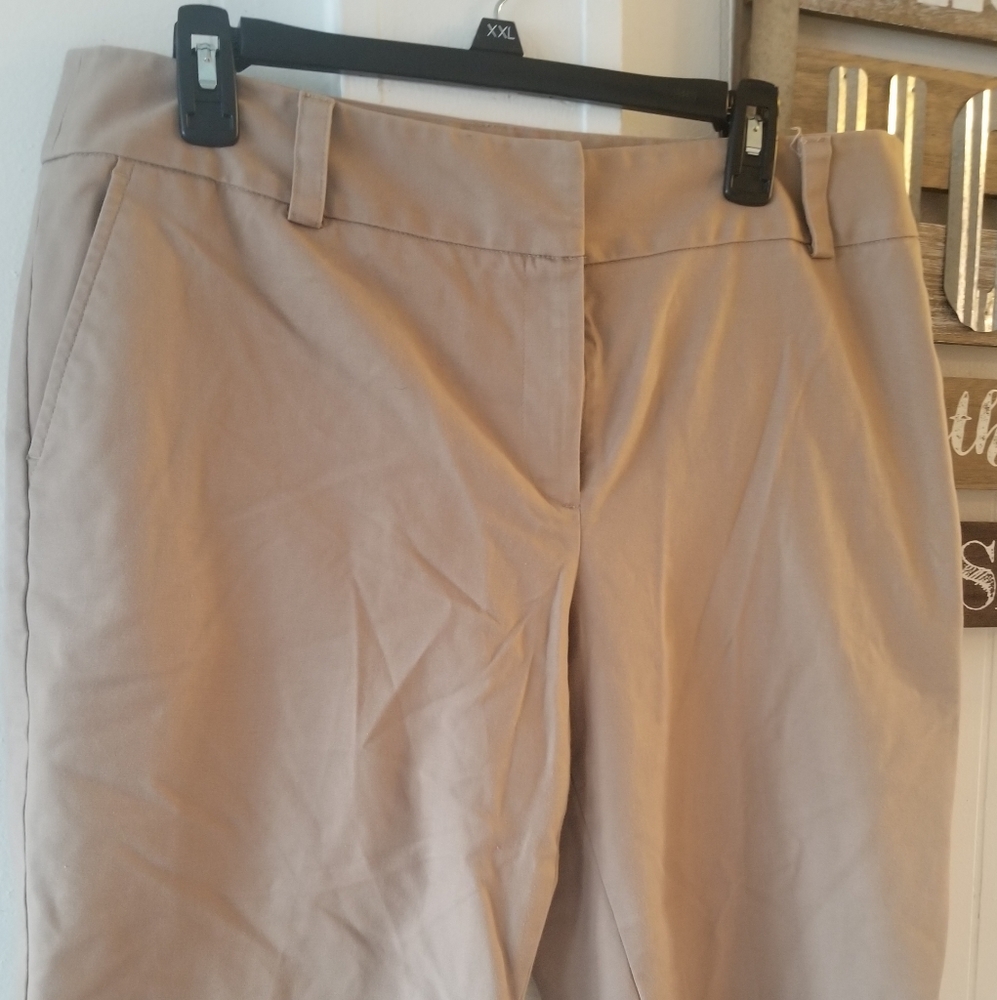 Shorts apt9 Tan size 16